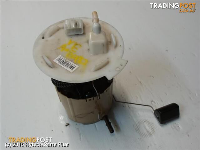 2012 HOLDEN COMMODORE FUEL PUMP 6.0l sed. series 2 RECTANGLE PLUG ***