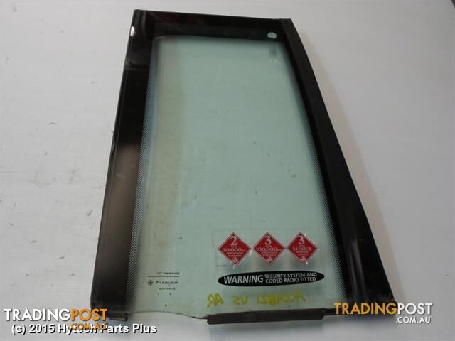 1996 HOLDEN COMMODORE RIGHT REAR 1/4 GLASS (IN DR)