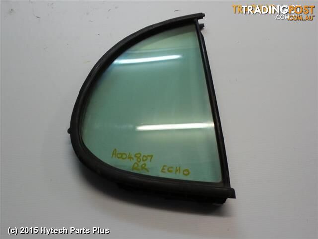2004 TOYOTA ECHO RIGHT REAR 1/4 GLASS (IN DR)