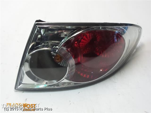 2004 MAZDA 6 RIGHT TAILLIGHT