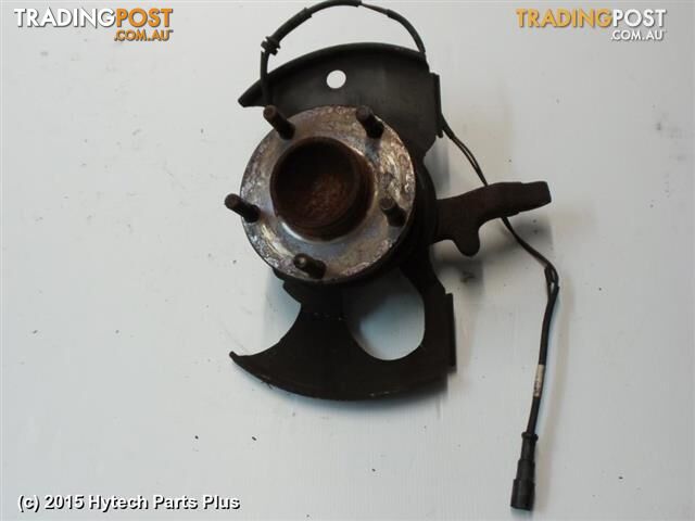 1998 HOLDEN COMMODORE LEFT FRONT HUB ASSEMBLY