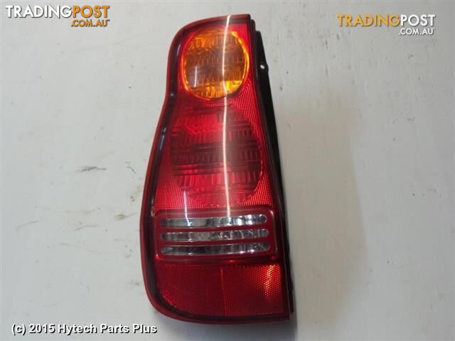 2002 HYUNDAI ELANTRA LEFT TAILLIGHT