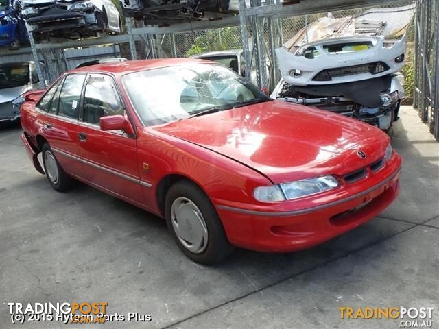 1995 HOLDEN COMMODORE FAN