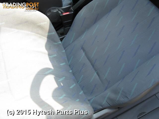 1995 HOLDEN BARINA INSTRUMENTCLUSTER tbi broken clear face can be replaced
