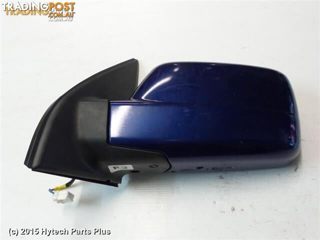 2003 NISSAN XTRAIL LEFT DOOR MIRROR blue tested good small scratch
