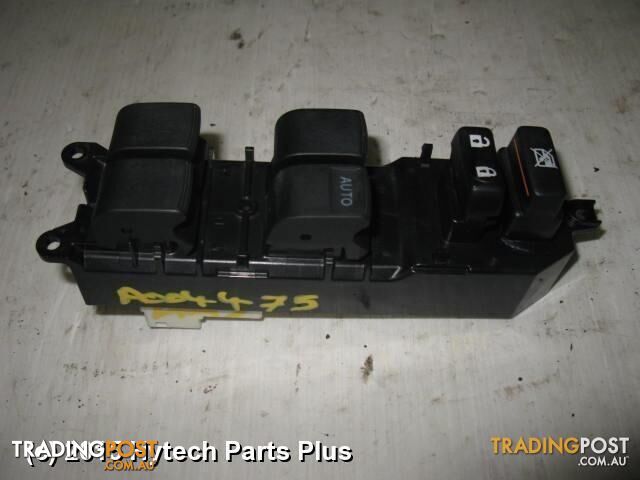 2012 TOYOTA YARIS PWR DR WIND SWITCH RIGHT FRONT 5 door tested good