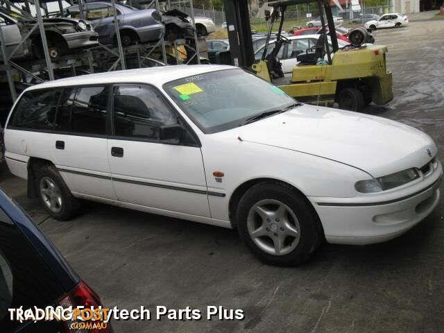 1996 HOLDEN COMMODORE COMBINATION SWITCH wagon - photo 1 of 5