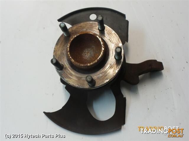 2005 HOLDEN COMMODORE LEFT FRONT HUB ASSEMBLY