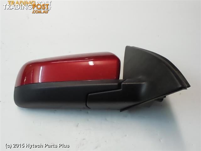 2005 HOLDEN COMMODORE RIGHT DOOR MIRROR maroon tested good