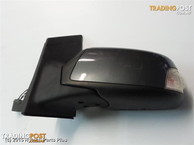 2008 FORD FOCUS LEFT DOOR MIRROR grey tested good few scratches