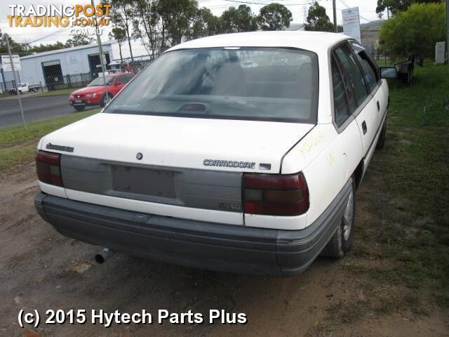 1990 HOLDEN COMMODORE CALIPER rhr