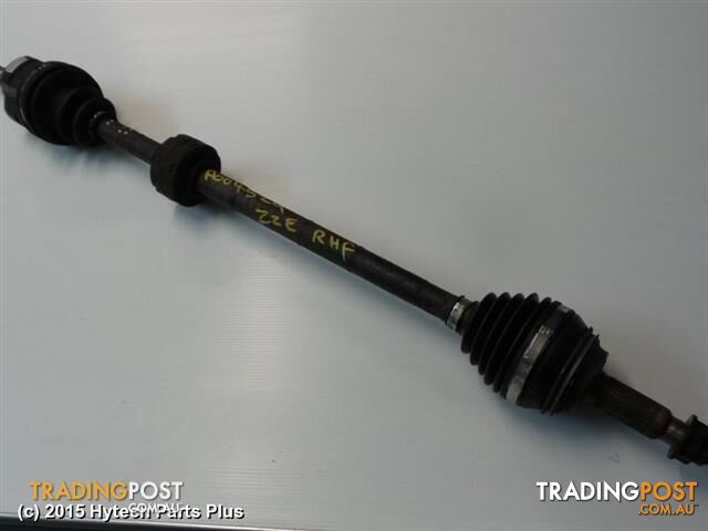 2006 TOYOTA COROLLA RIGHT DRIVESHAFT non abs