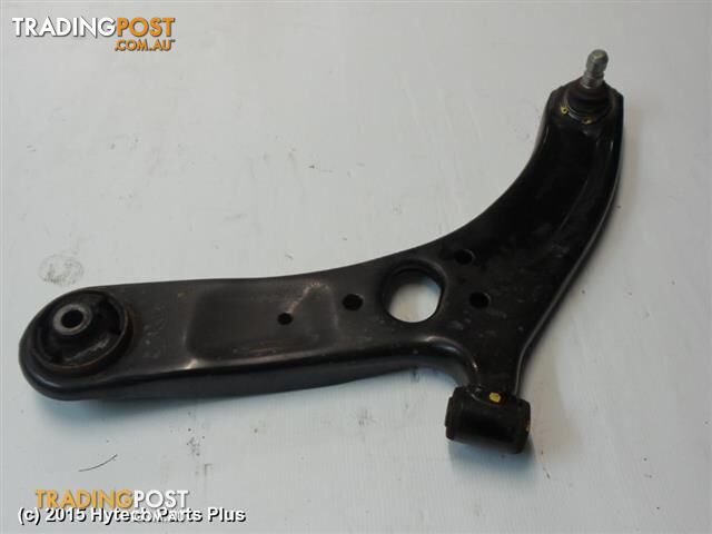 2014 KIA RIO LEFT FRONT LOWER CONTROL ARM