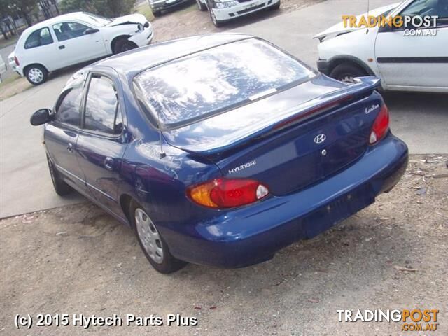 1999 HYUNDAI LANTRA WASHER BOTTLE no motor