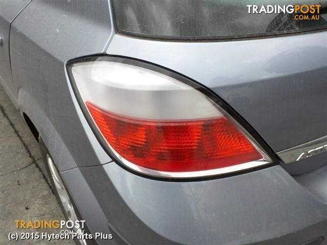 2006 HOLDEN ASTRA LEFT TAILLIGHT