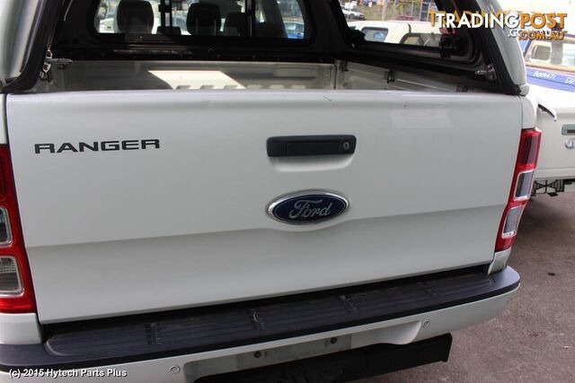 2011 FORD RANGER BOOTLID/TAILGATE white. light closing dents
