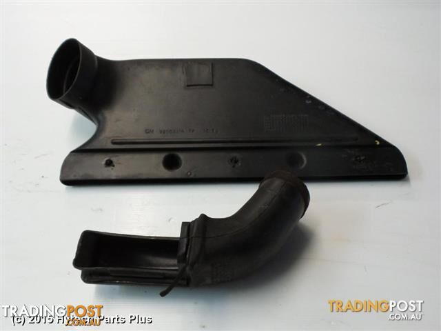 1997 HOLDEN STATESMAN/CAPRICE AIR CLEANER DUCT/HOS 3.8l cold air intake