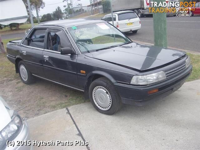 1990 TOYOTA CAMRY RIGHT INDICATOR/FOG/SIDE with bump