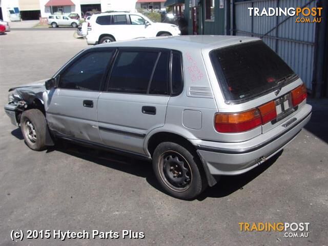 1994 TOYOTA COROLLA HATCH STRUT pair 5 door hatch