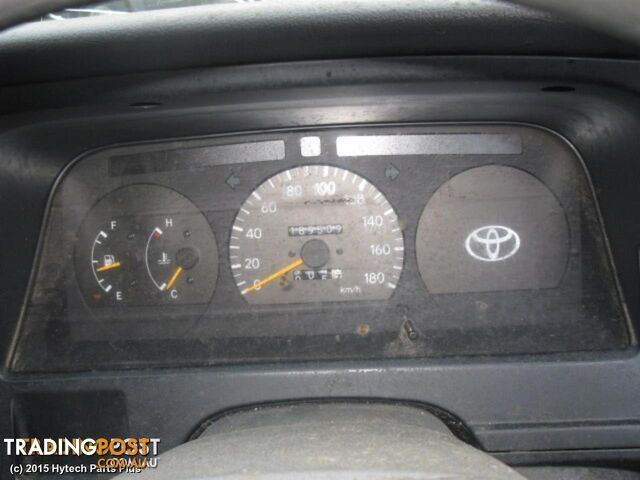 2002 TOYOTA HIACE FAN