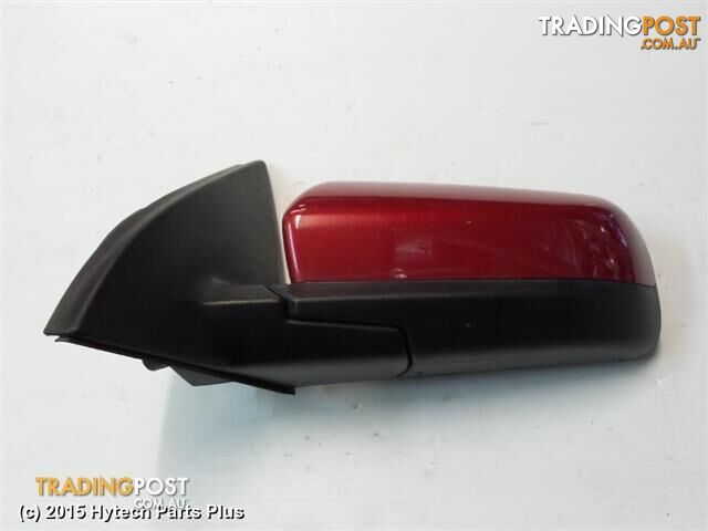2005 HOLDEN COMMODORE LEFT DOOR MIRROR maroon tested good