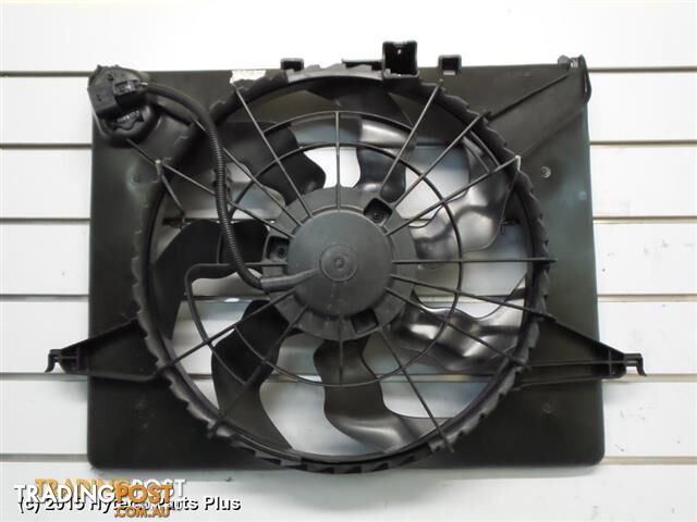 2010 HYUNDAI I45 FAN 2.4l