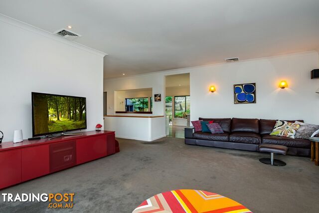 17 Upper Cliff NORTHBRIDGE NSW 2063