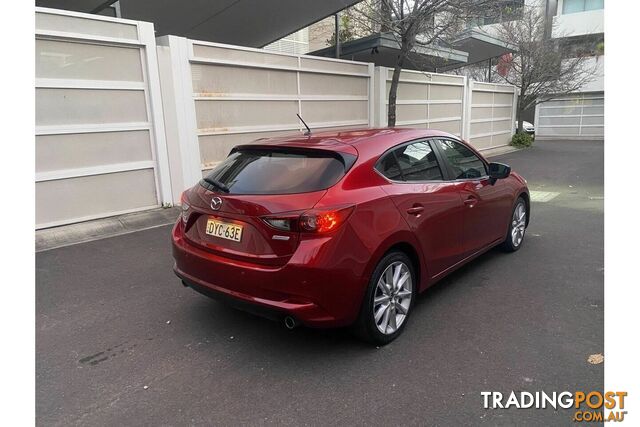 2018 MAZDA 3 SP25 BN SERIES HATCHBACK - photo 4 of 24
