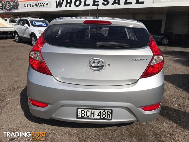 2011 HYUNDAI ACCENT ACTIVE RB 5D HATCHBACK - photo 3 of 11
