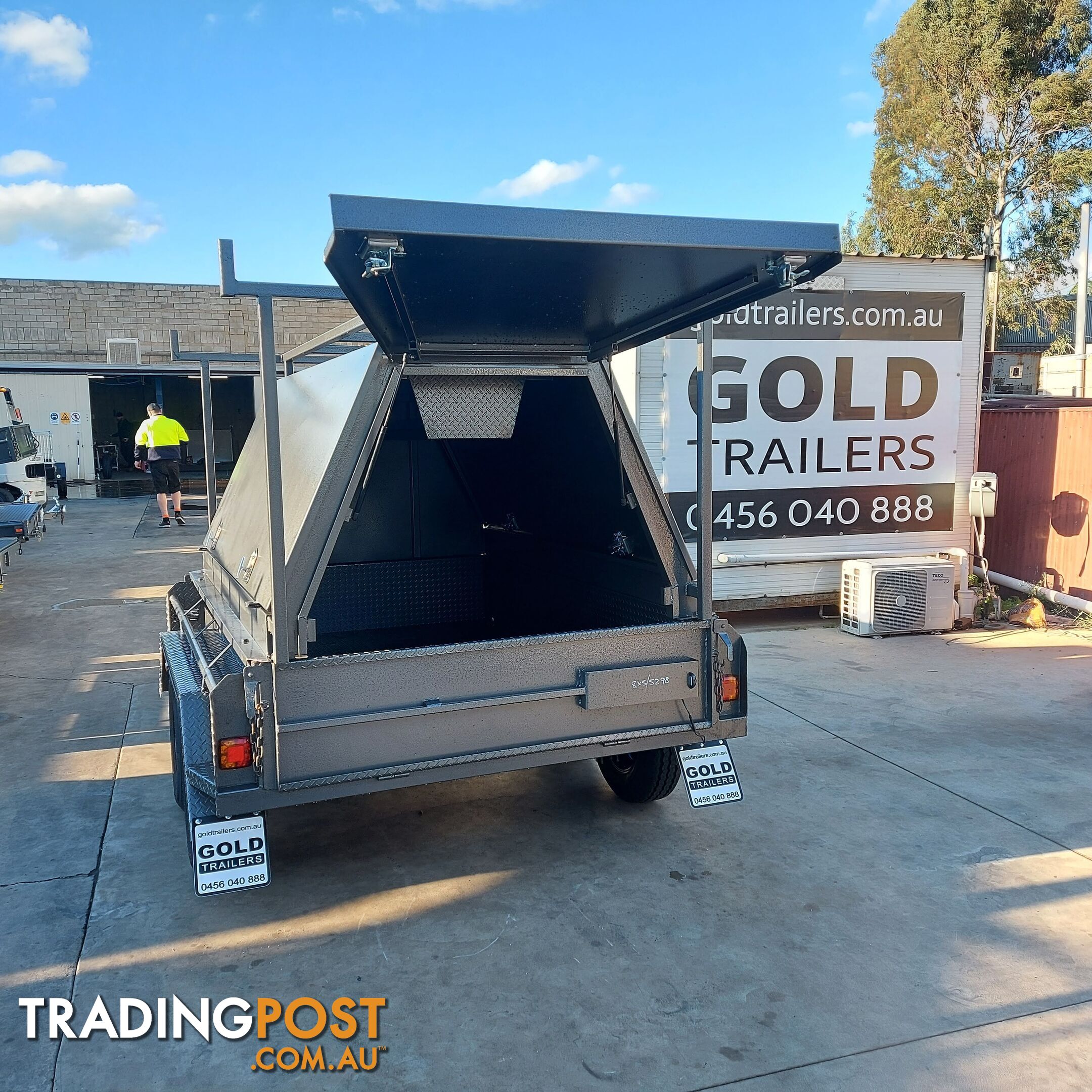 8x5 Tradesman Trailer - 3 Door & Tool Box