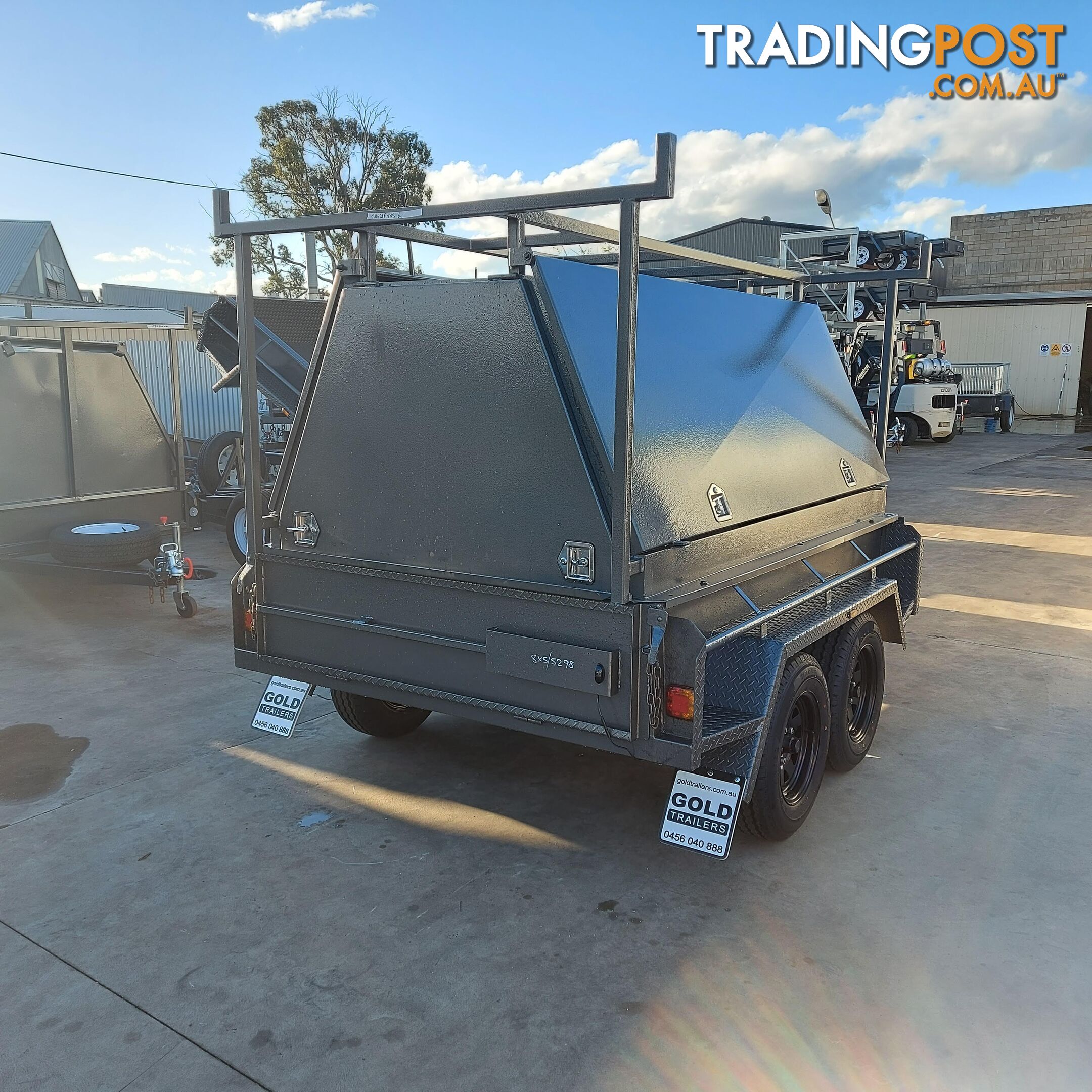 8x5 Tradesman Trailer - 3 Door & Tool Box