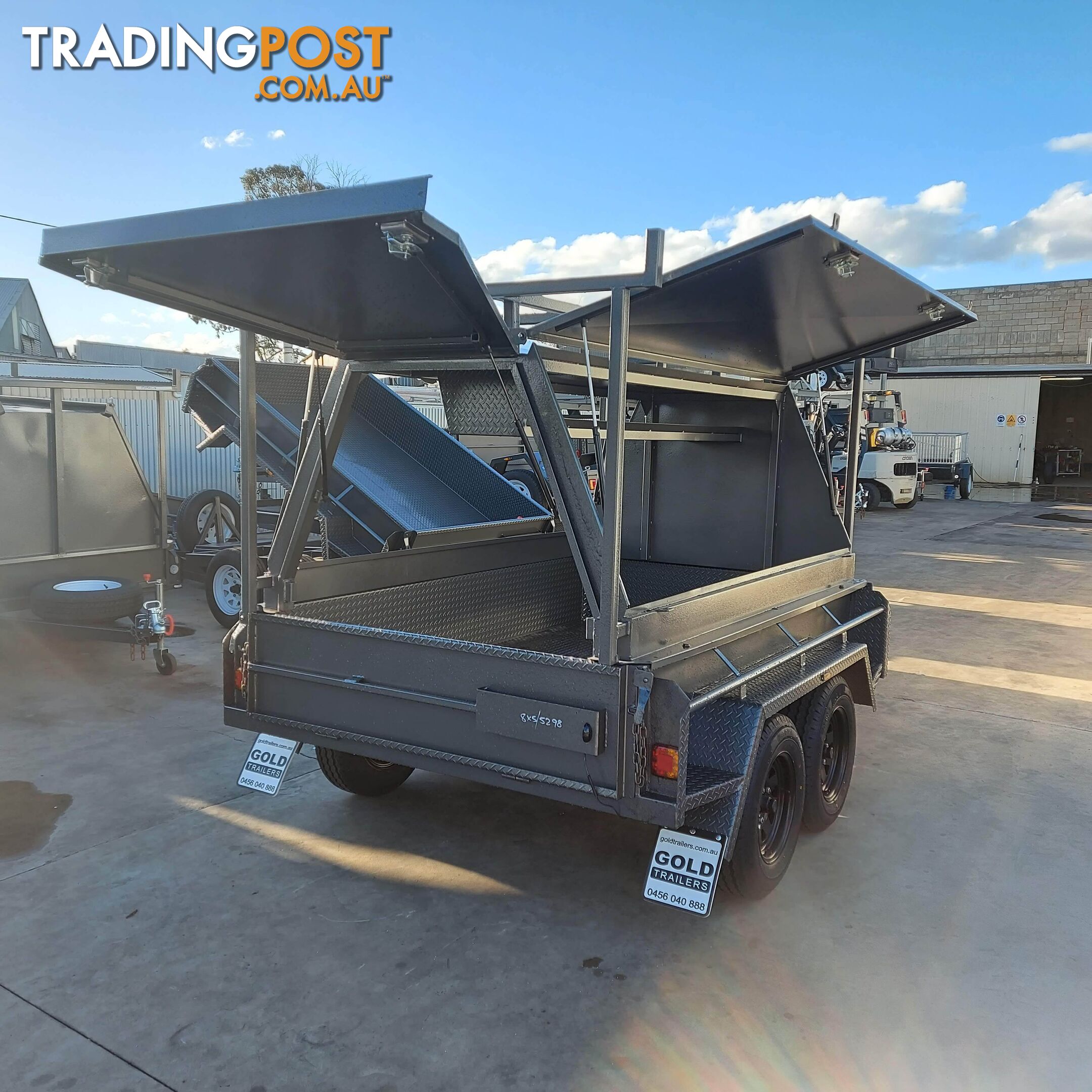 8x5 Tradesman Trailer - 3 Door & Tool Box