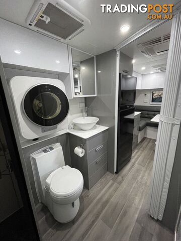 2022 20'6" LEGEND CARAVANS TRACKLINE - photo 3 of 24