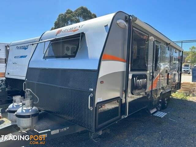 2015 PARAMOUNT VOGUE STREAMLINE
