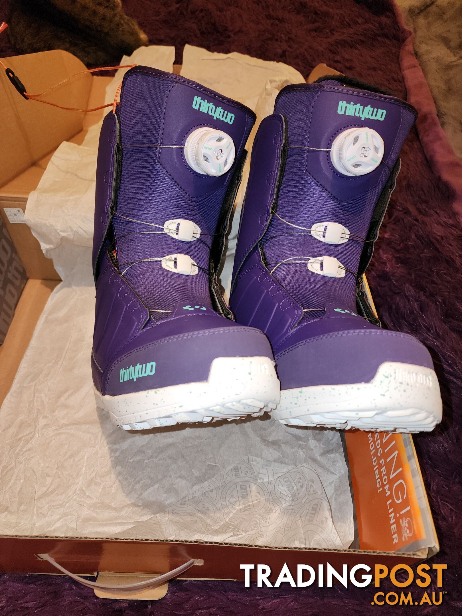 Thirty Two Women's US7 Lashed Boa Snowboard Boots Purple