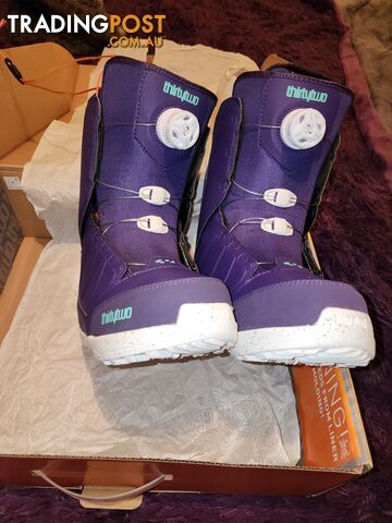 Thirty Two Women's US7 Lashed Boa Snowboard Boots Purple