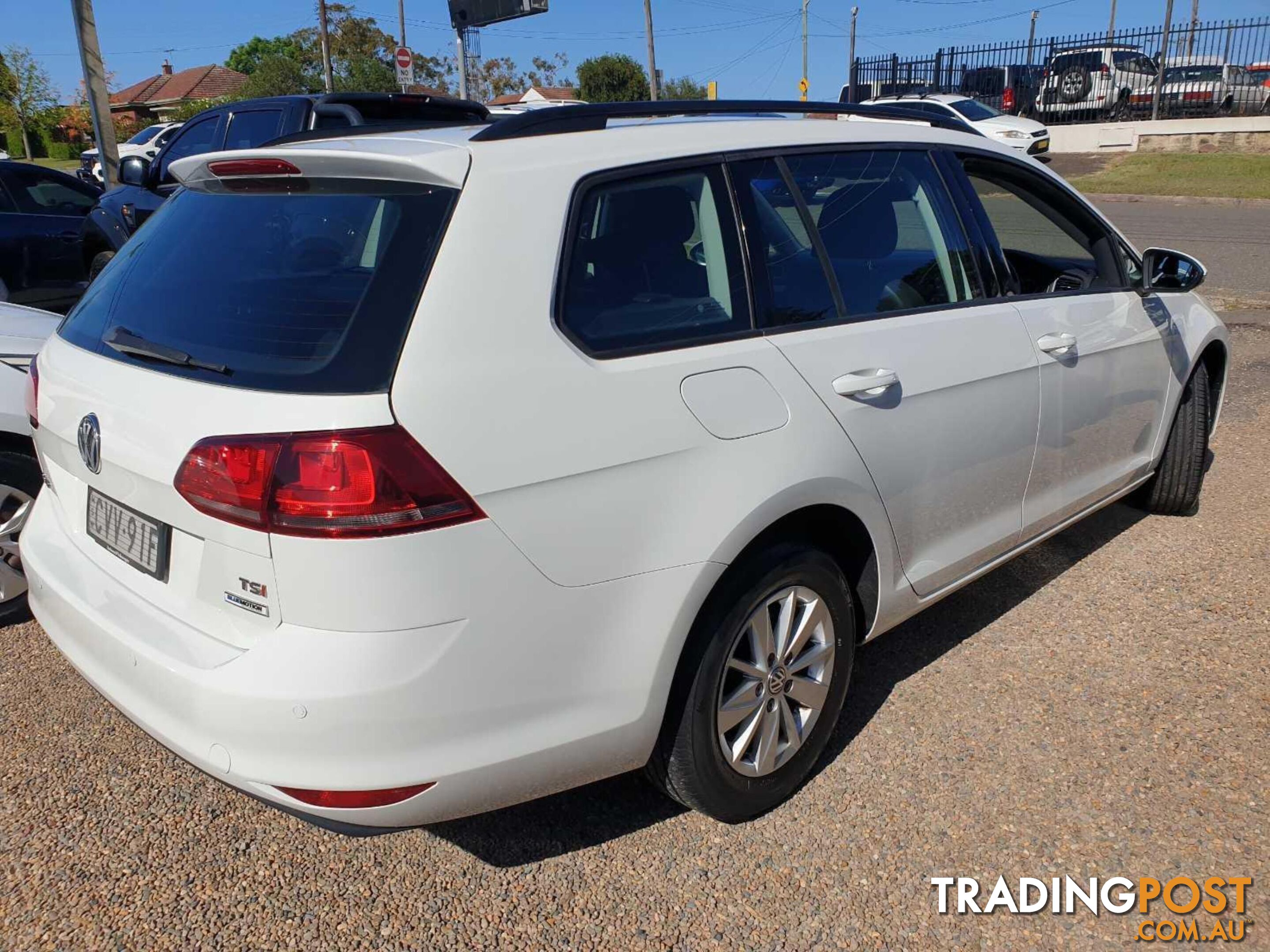 2014 VOLKSWAGEN GOLF 90TSICOMFORTLINE AUMY15 4D WAGON