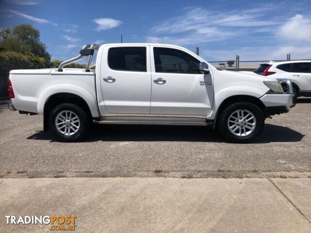2013 TOYOTA HILUX SR5 (4X4)  UTE - photo 3 of 18