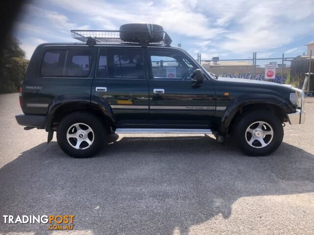 1995 TOYOTA LANDCRUISER GXL (4X4)  SUV - photo 2 of 20