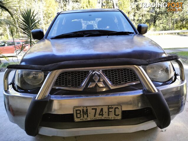 2011 Mitsubishi Triton MN GLR Ute Manual