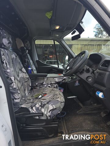 2022 Renault Master Van Automatic - photo 3 of 14