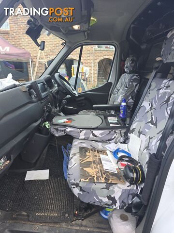 2022 Renault Master Van Automatic - photo 5 of 14