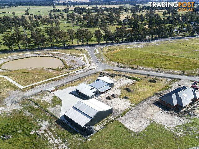 11 John Henry Drive TYERS VIC 3844