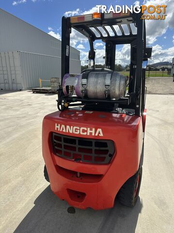 2016 Hangcha CPQYD25 XW22F 2.5 Tonne LPG Petrol Forklift with Triplex Container Mast - photo 3 of 15
