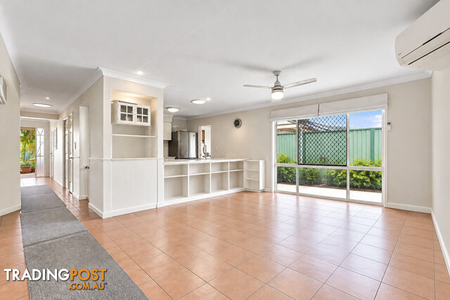 18 Sirett Street RUNCORN QLD 4113 - photo 4 of 25