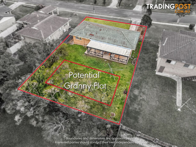 17 Rholanda Crescent SPRINGWOOD QLD 4127