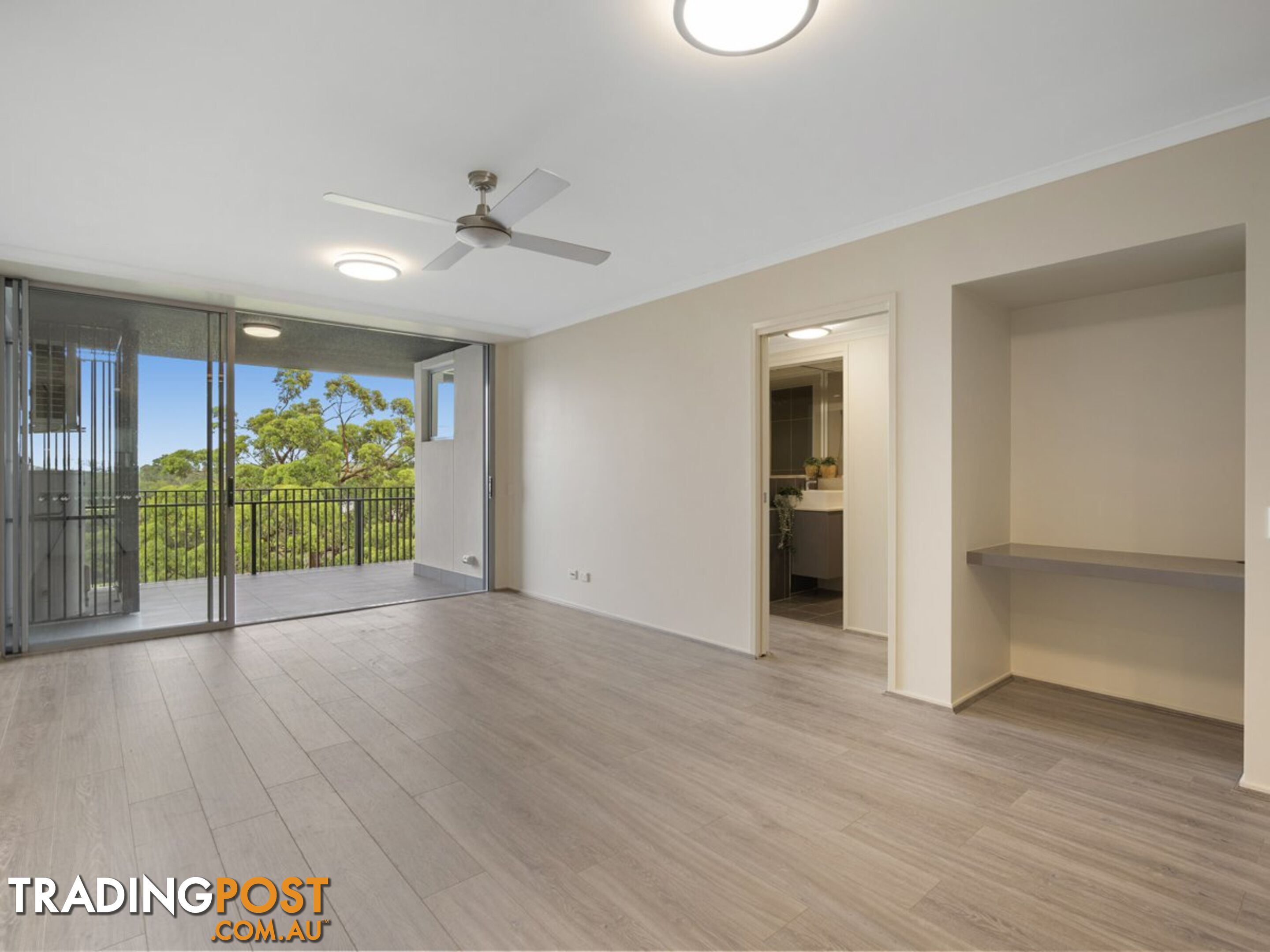 409/66 Slobodian Avenue EIGHT MILE PLAINS QLD 4113