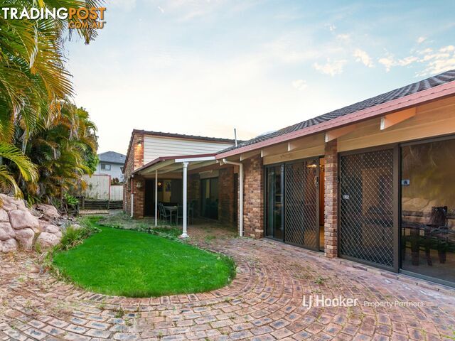 15 Aldford Street CARINDALE QLD 4152