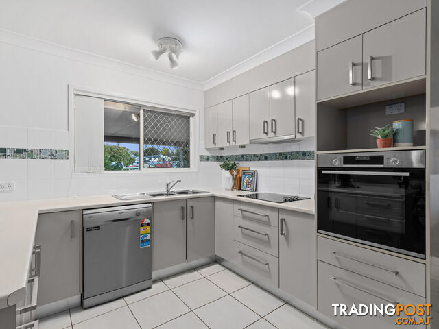 25 Honeysuckle Street MANSFIELD QLD 4122