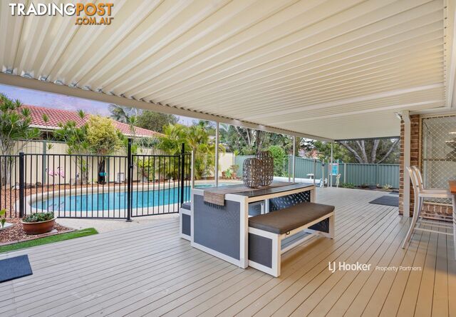 52 Swan Lake Crescent CALAMVALE QLD 4116